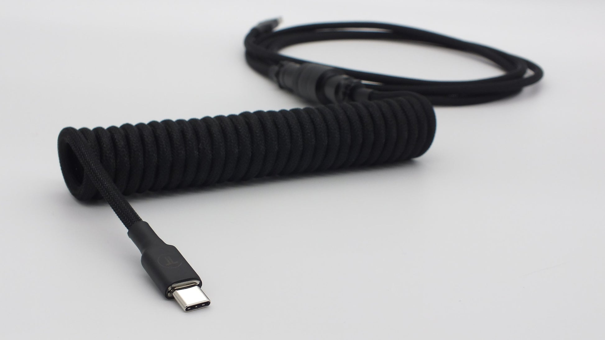 Teleport Coiled Cable mit Aviator Connector USB-A auf USB-C – The Teleport